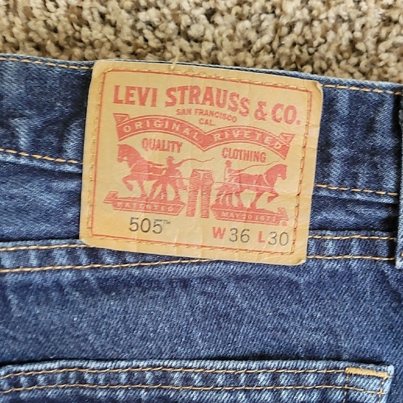 Levi Men's Blue Jeans 36×30 - Picture 12 of 16
